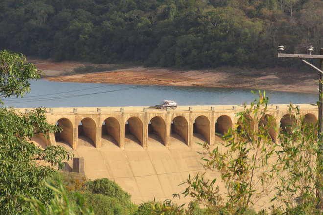 Nível da Itupararanga, responsável por 80% da água que abastece a cidade, está em 45,96% - ELZO SAVELLA / CORTESIA
