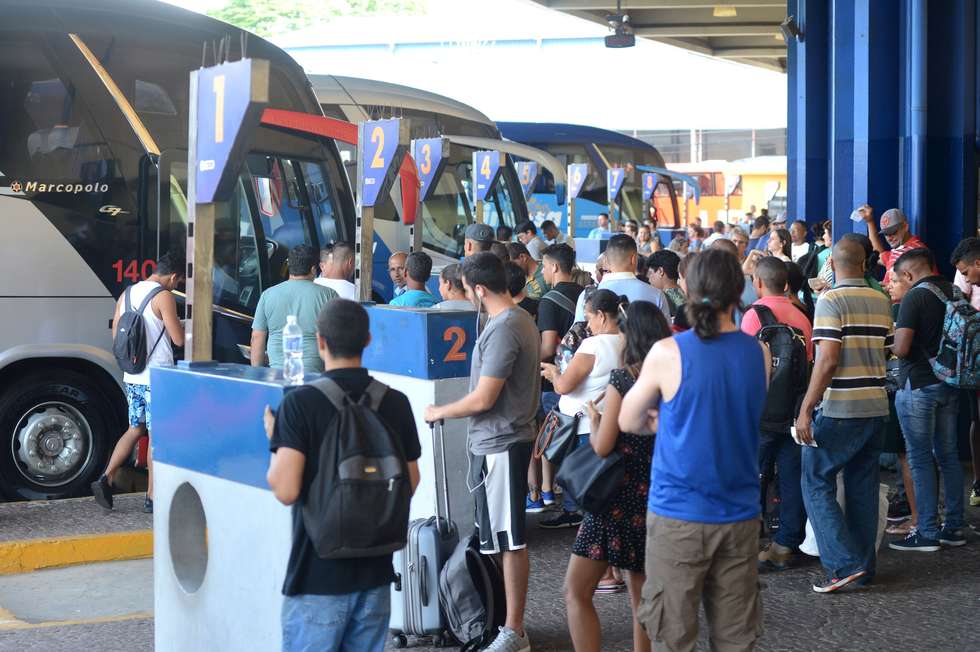 Rodoviária espera 35 mil passageiros até dia 27 próximo