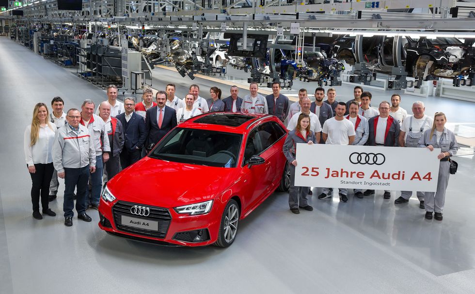 Audi A4 celebra 25 anos de produção e sucesso