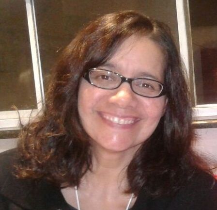 Professora relata sua experiência de ensino por meio de filmes