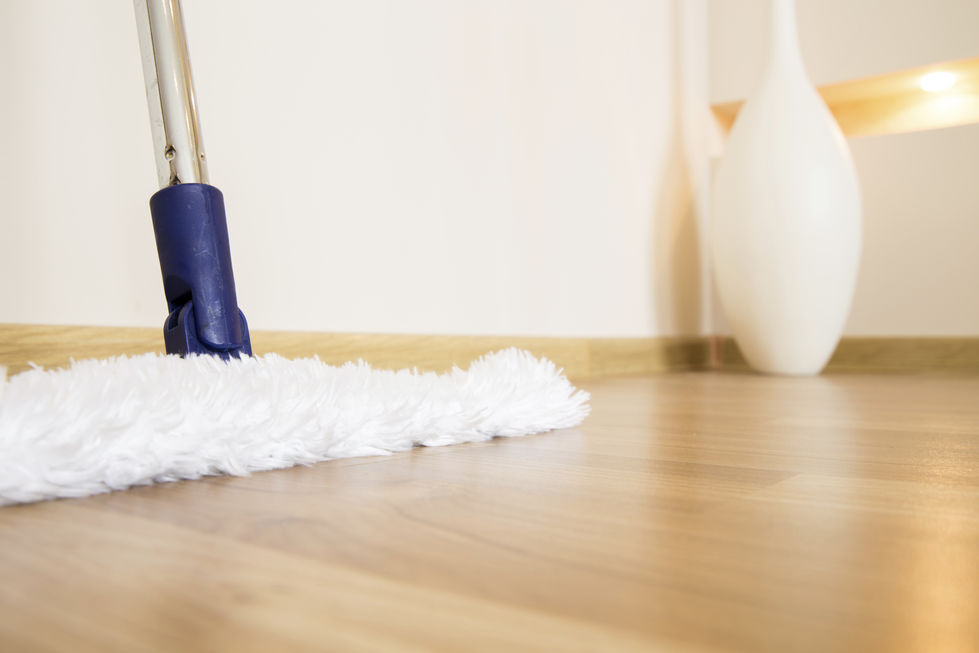 Como limpar corretamente pisos laminados?