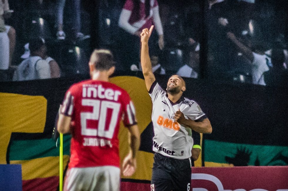 Vasco 2 x 0 São Paulo