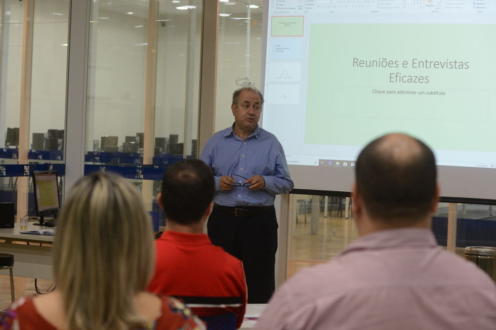 Cecap promove workshop sobre como tornar reuniões eficientes