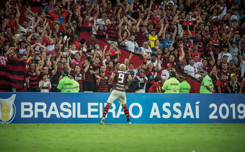 Flamengo vence o Santos no Rio e garante título simbólico do 1º turno