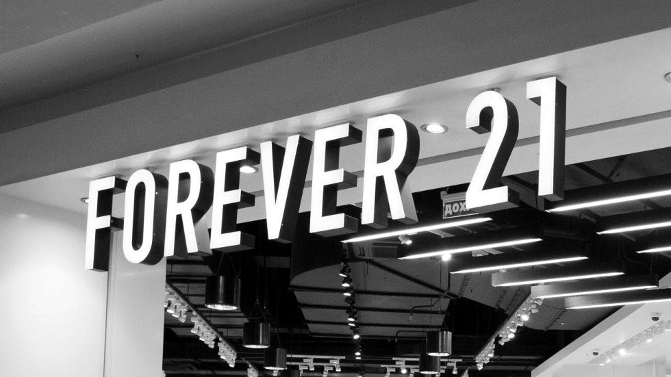Ex-meca de consumo dos fashionistas, Forever 21 estuda entrar com pedido de  falência nos EUA - Glamurama