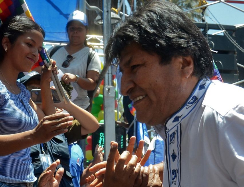 Evo Morales vence a eleição na Bolívia no primeiro turno