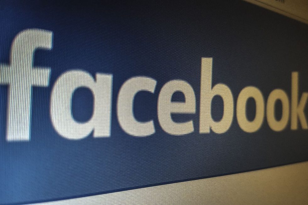 Facebook deixa de fornecer dados para Hong Kong