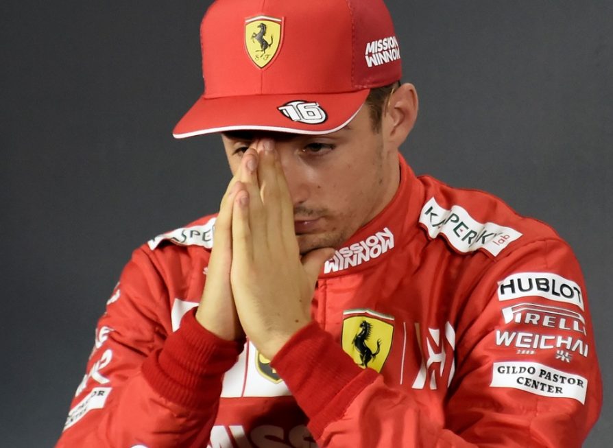 Verstappen sofre punição e perde pole para Leclerc no GP do México