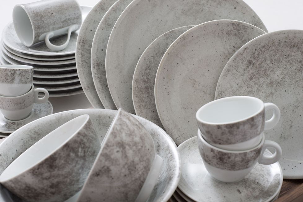 A rusticidade do concreto nas porcelanas de mesa