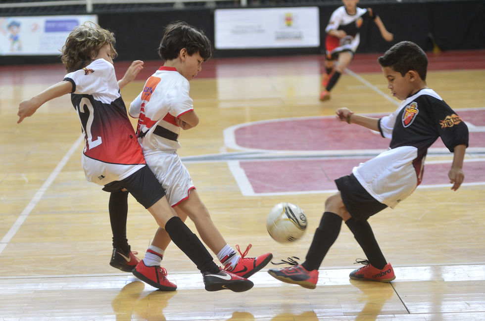 Rodada tem 10 jogos no Ginásio Municipal