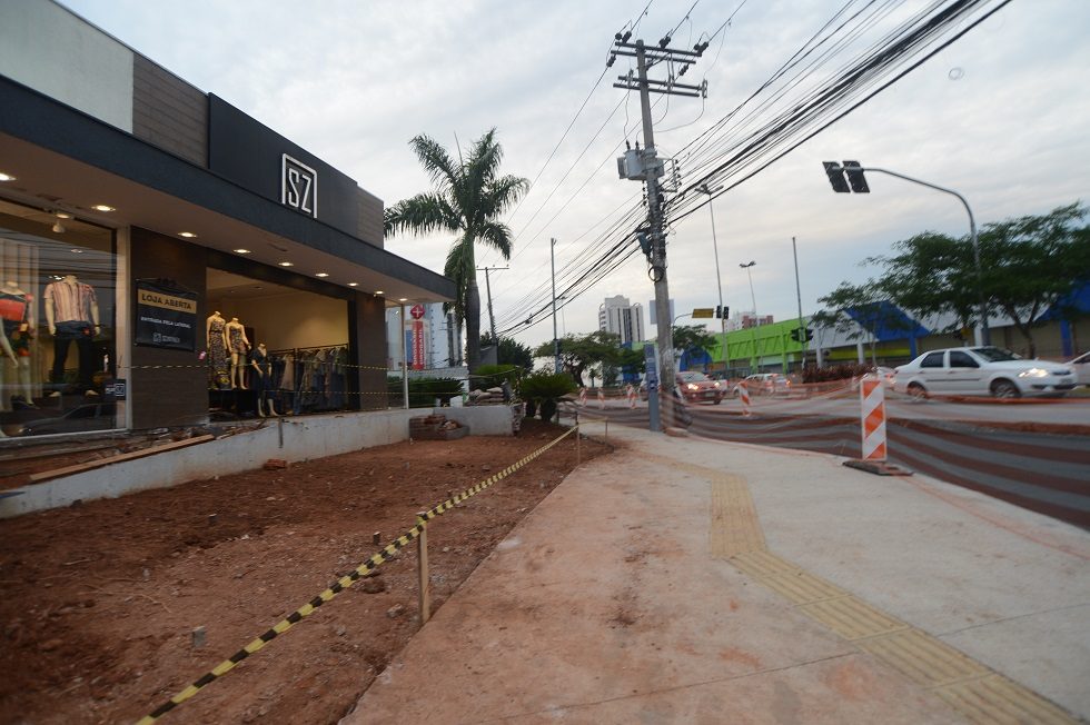 Obras do BRT no Campolim geram reclamações e prejuízo no comércio