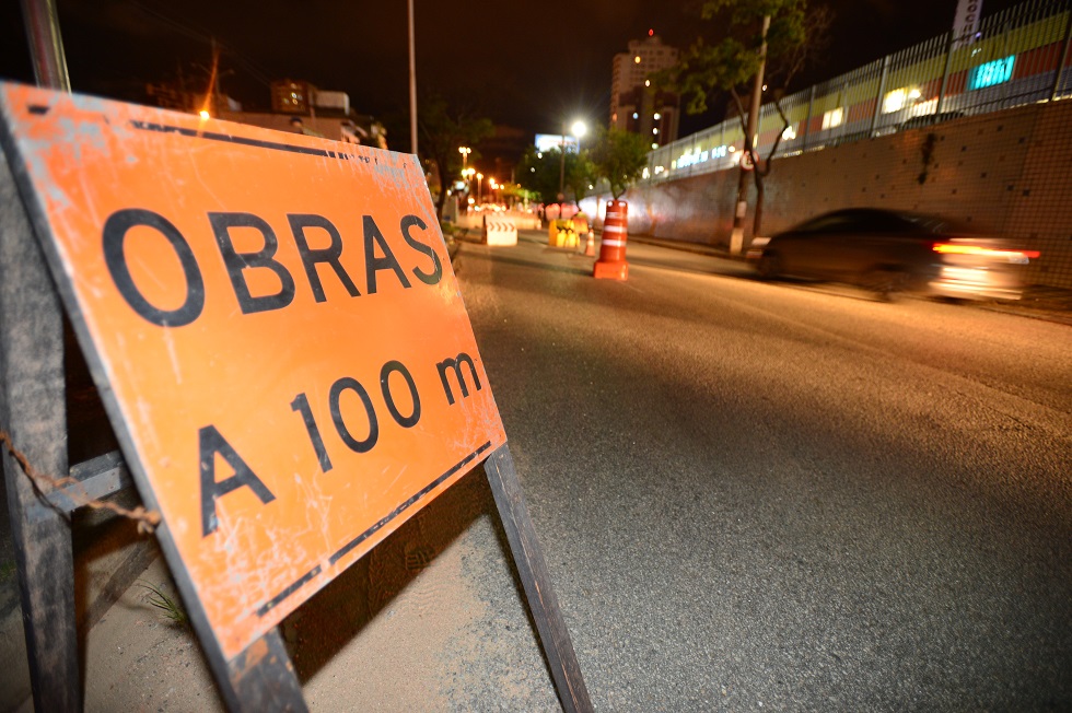 Avenida Afonso Vergueiro tem interdição parcial por 15 dias em Sorocaba