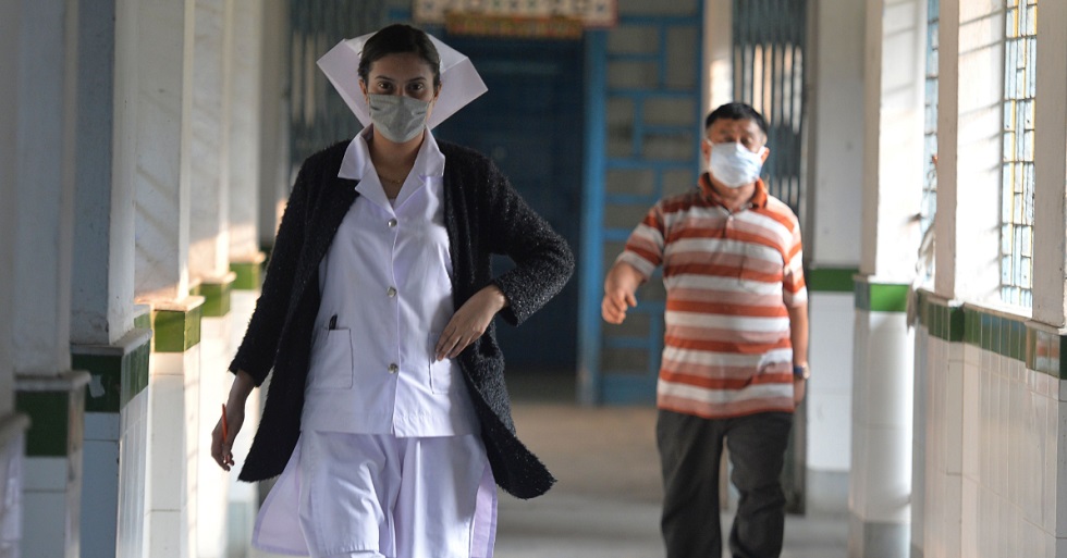 Saúde estuda retirada de brasileiros da China mesmo sem lei sobre coronavírus