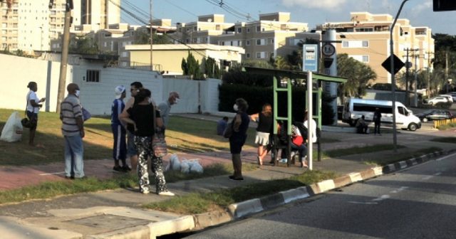 Usuários de ônibus em Sorocaba não conseguem voltar para casa