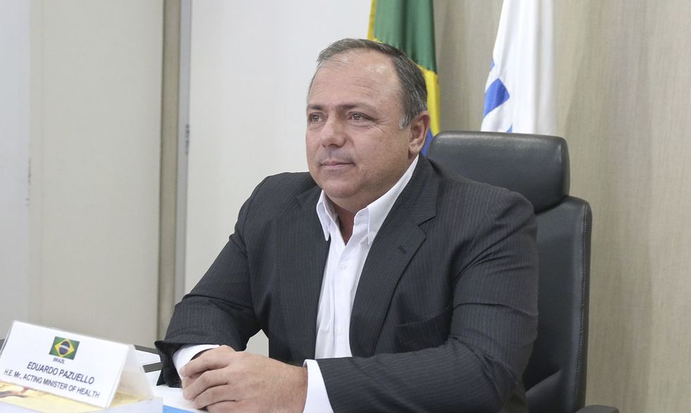 Eduardo Pazuello é oficializado ministro da Saúde