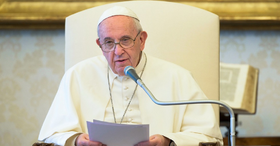 Papa pede que se pare de ‘instrumentalizar’ religião para incitar ódio