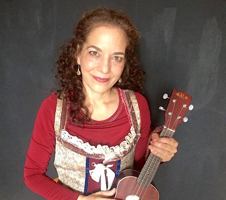 Para as crianças, programação com música e história