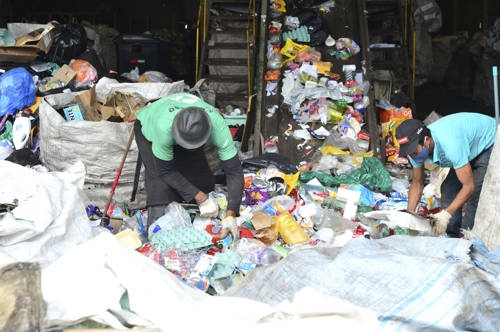 Cooperativas têm como meta reciclar 750 toneladas de lixo por mês, atualmente são 250 toneladas mensais. Crédito da foto: Vinícius Fonseca (5/6/2020)
