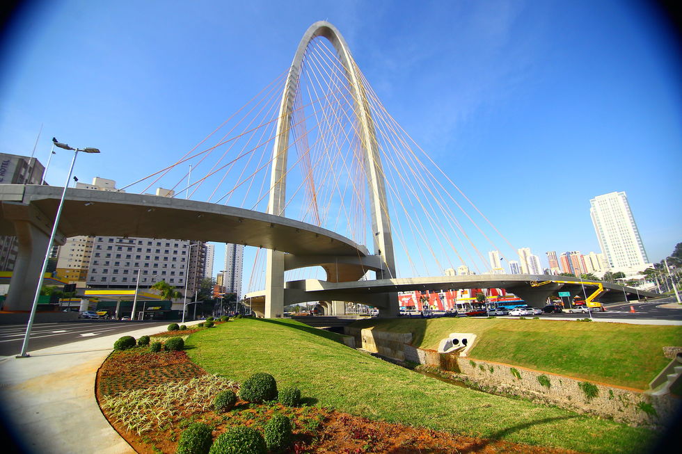 Sorocaba-SP (Ponte Pinheiros) - Casa do Construtor