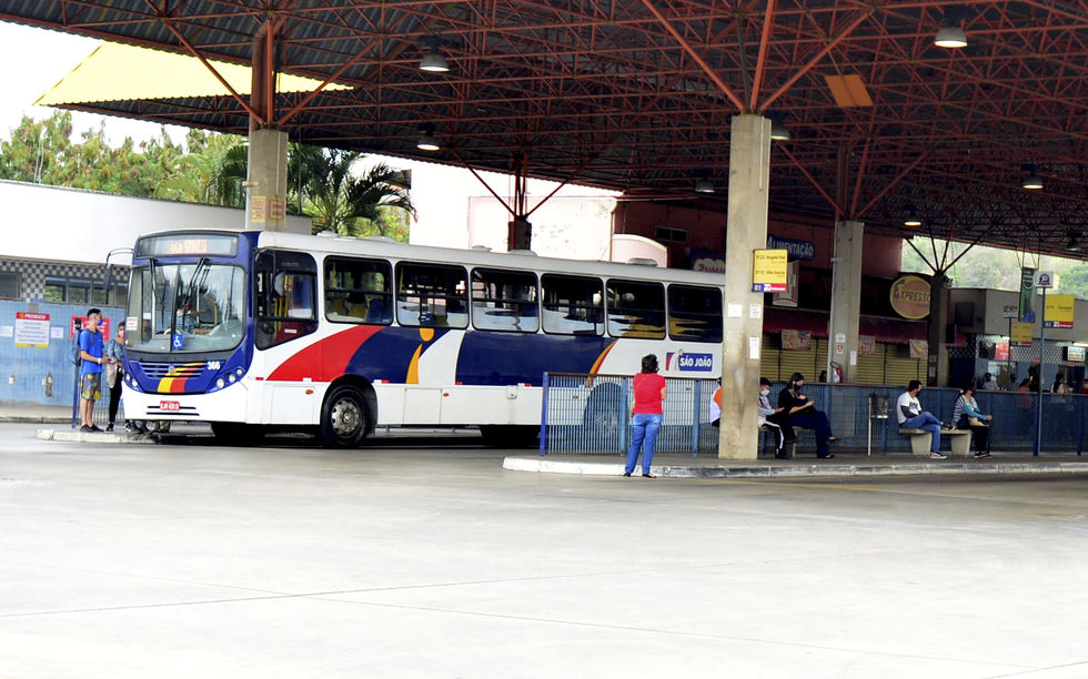 Ônibus para Bairro dos Morros sumiu há quase quatro meses