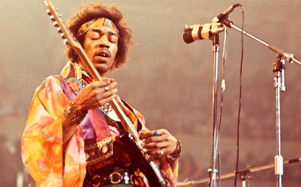 Guitarra de Hendrix é arremata em leilão