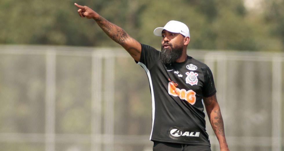 Corinthians e Flu fazem jogo dos desesperados