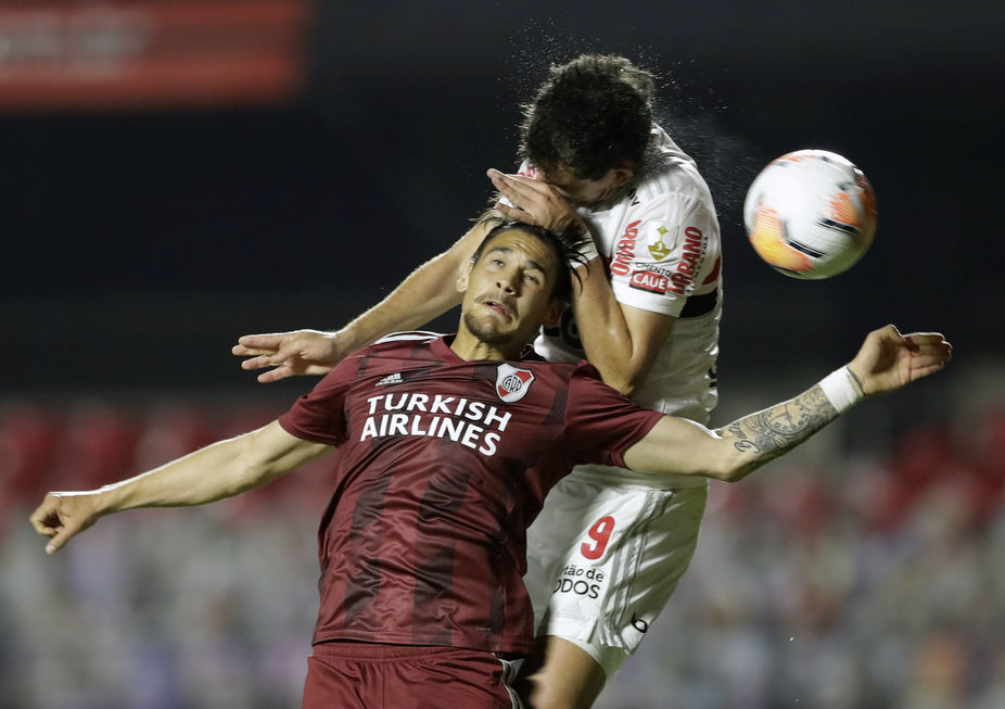 Diniz enaltece esforço de Pablo no empate com o River Plate