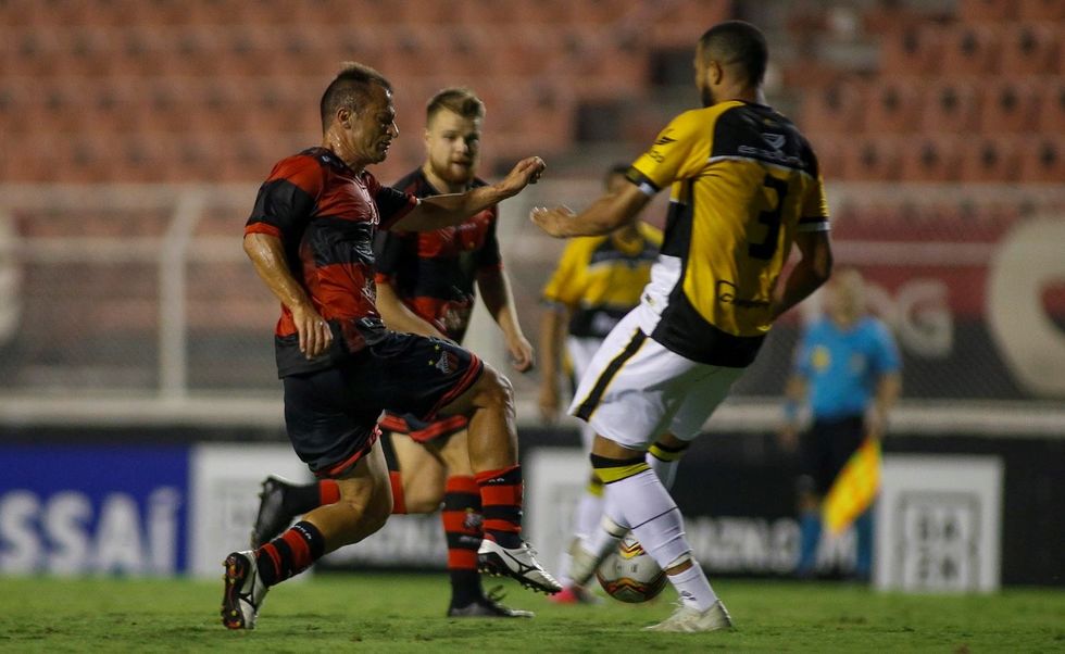 Ituano joga contra o Boa Esporte em MG