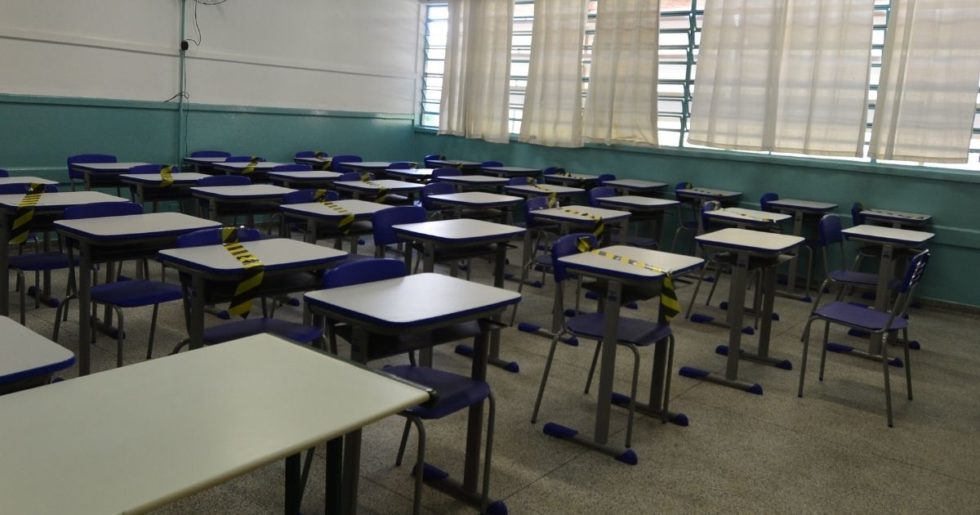 São Roque vai retomar aulas presenciais somente em 2021