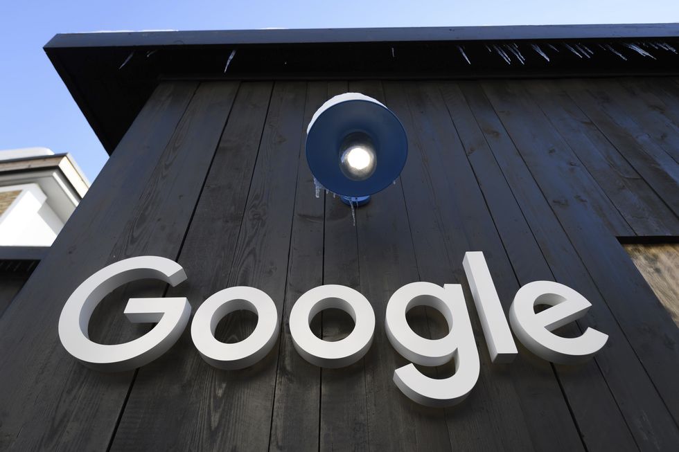 Google investirá US$ 1 bi com editores de imprensa