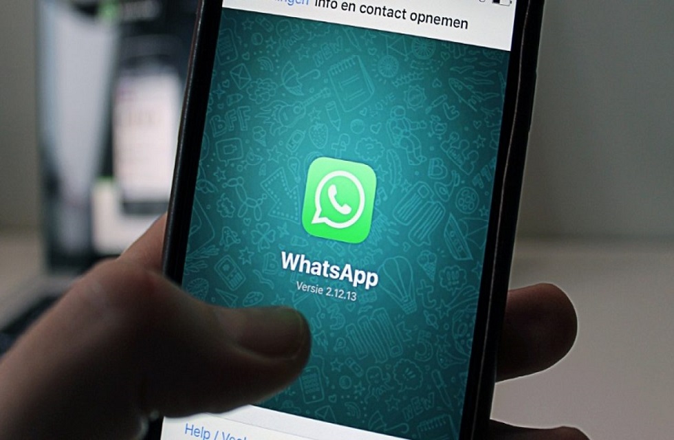 Facebook pode ter de vender o WhatsApp