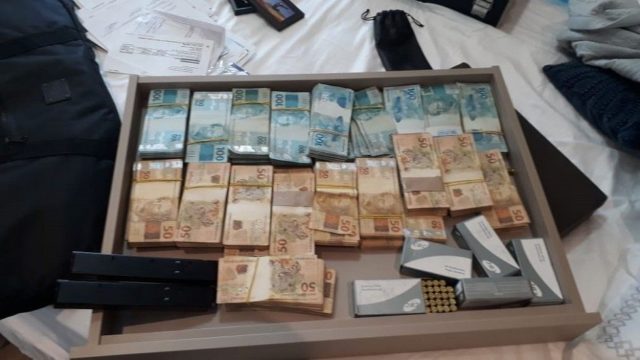 Operação da Polícia Federal sequestra R$ 1 bilhão do narcotráfico