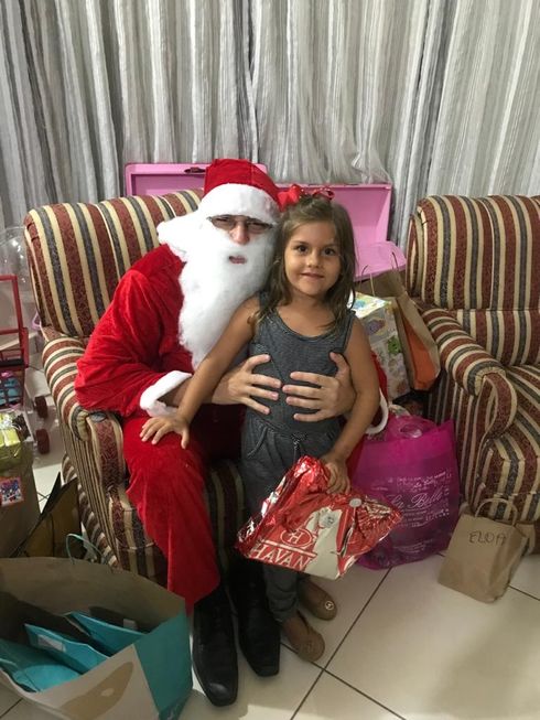 Por WhatsApp, Papai Noel pede para crianças se comportarem na