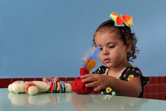 ‘Ubuntu’ incentiva crianças a construírem os seus próprios brinquedos
