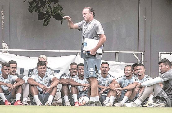 Santos visita o Boca em busca de vantagem
