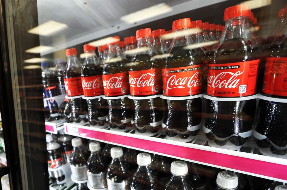 Coca-Cola registra queda nos lucros