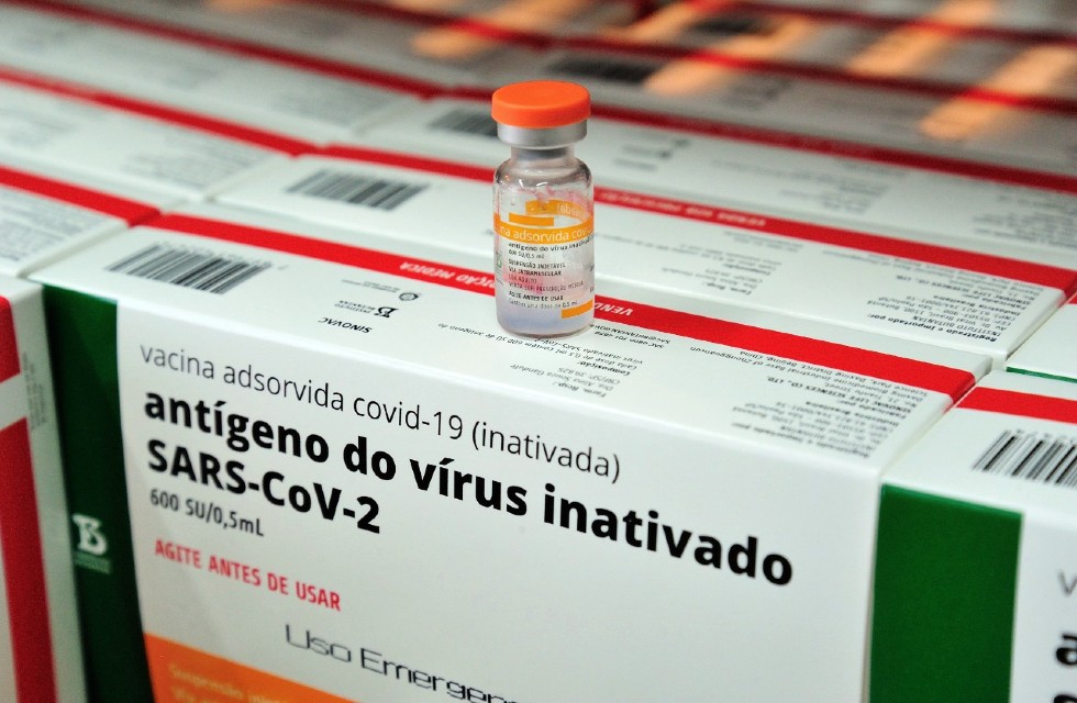 Insumo Farmacêutico Ativo (IFA) para a produção da vacina Coronavac.