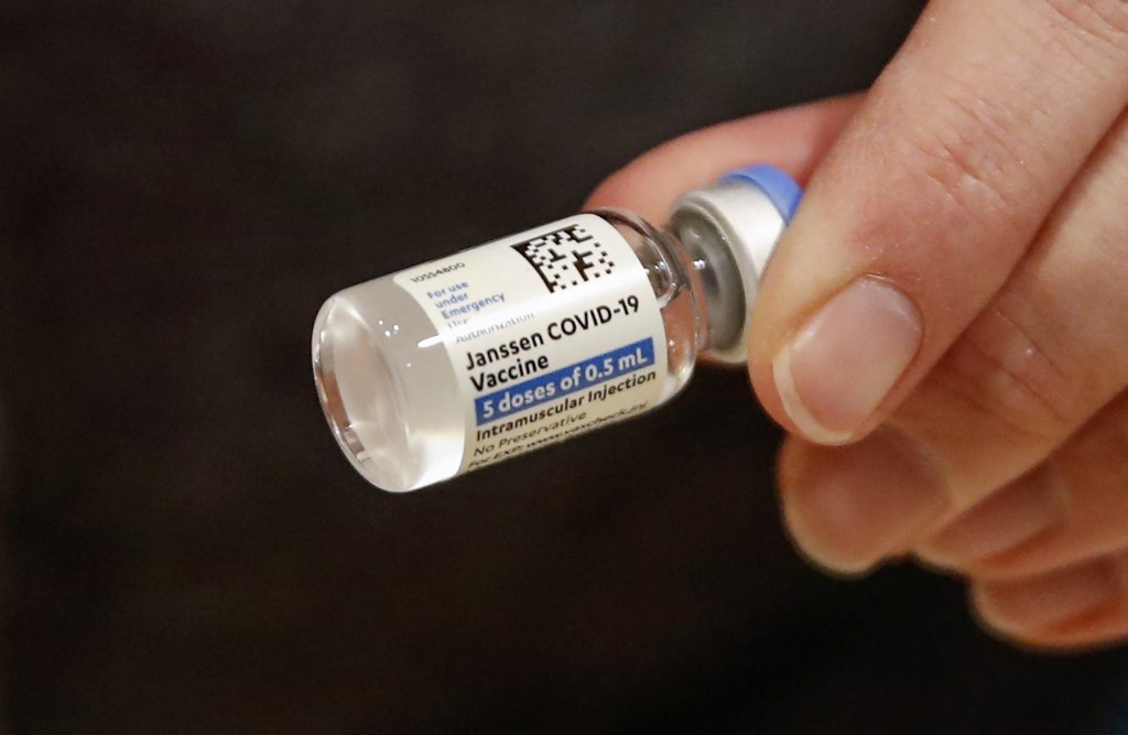 Organização Mundial da Saúde (OMS) inclui vacina Janssen na lista de 'seguras e eficazes'. Crédito da foto: Kamil Krzaczynski/AFP