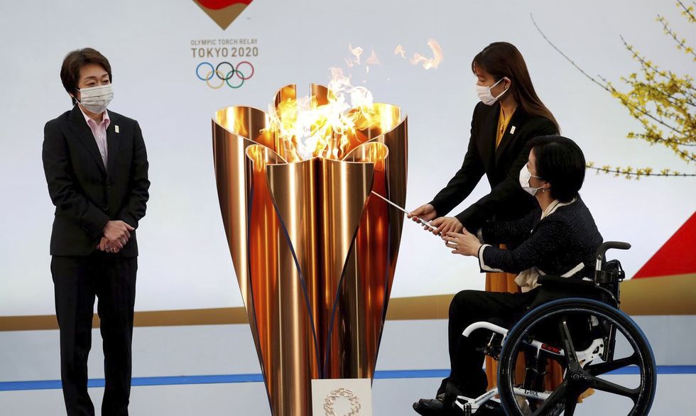 Com um ano de atraso, Japão inicia o revezamento da tocha olímpica