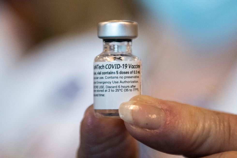 Ministério pretende comprar vacinas da Pfizer e da Janssen