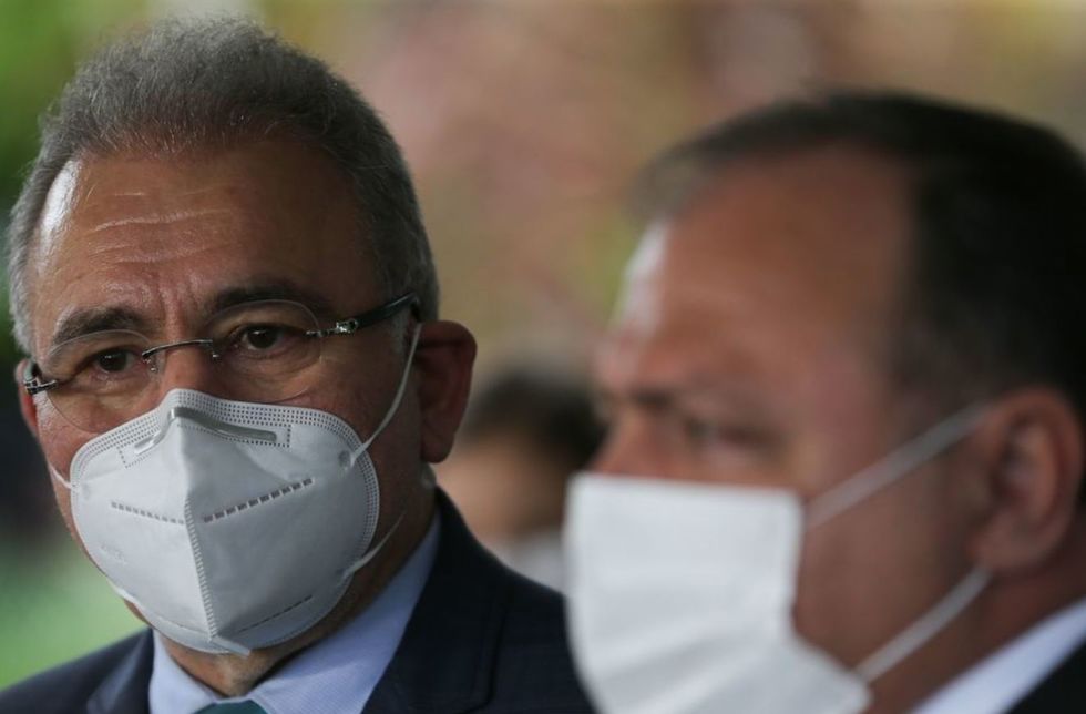 Queiroga defende máscaras para não parar a economia