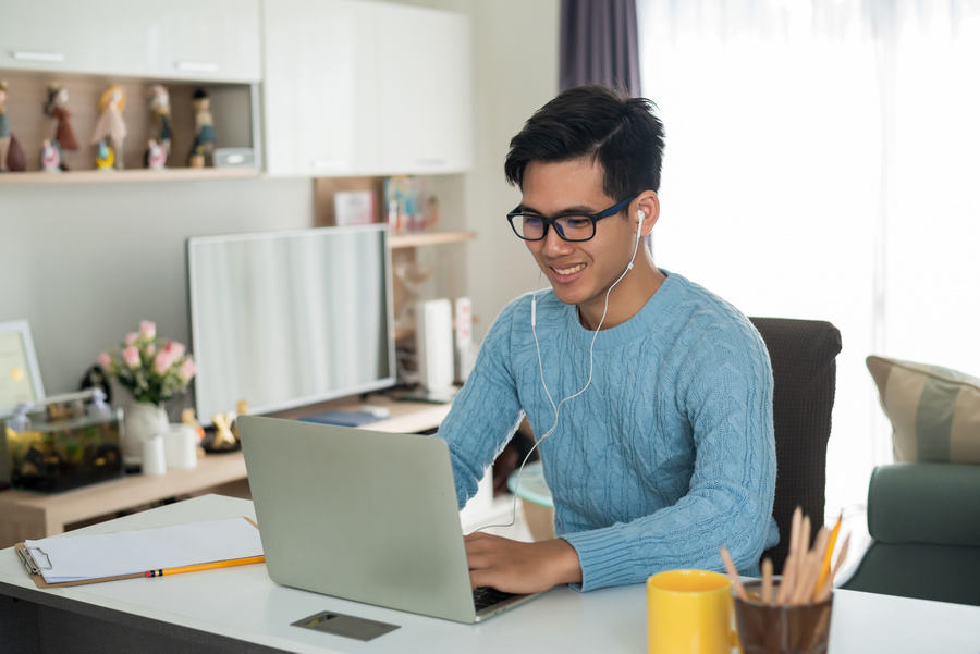 CLASS CENTRAL cursos de instituições renomadas com certificado